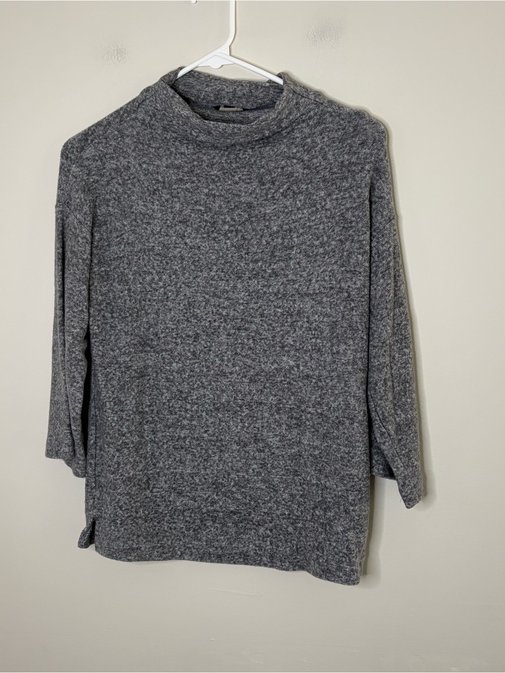 Women’s XS Banana Republic Grey Sweater Medium Soft Work Cozy Preppy Fall